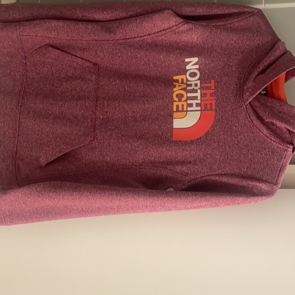 Comfy throwback Northface - Picture 3 of 3